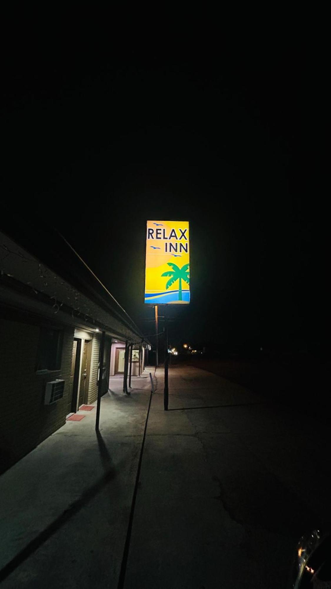Relax Inn By Oyo Sulphur Hwy 90 Bagian luar foto
